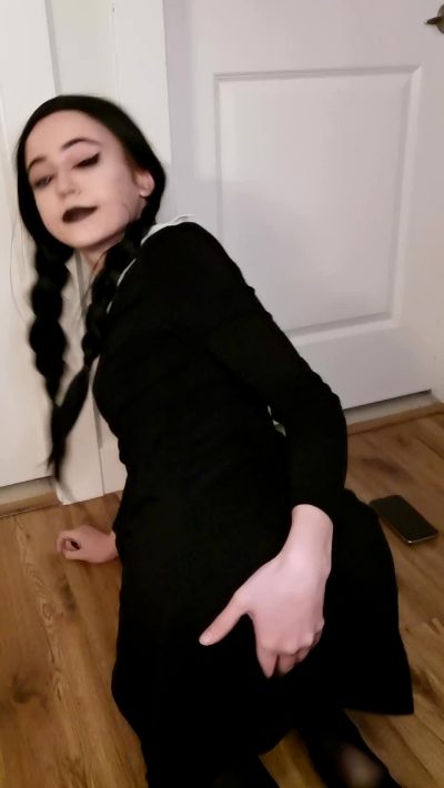 Anyone Wanna Be Balls Deep In A Petite Gothling’s Tight Little Ass Right About Now?
