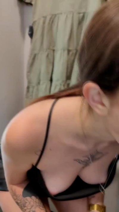 Blowjob In The Changing Room