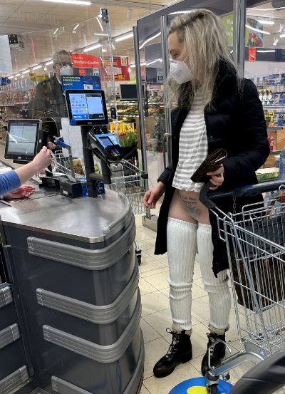 Bottomless At The Grocery Store