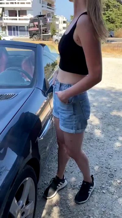 Flashing My Tits On The Side Of The Road