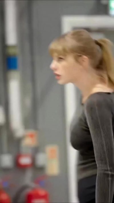 I Never Knew Taylor Swift Had Tits That Big