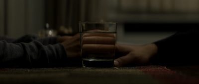 I Saw A Post About This Glass From Early In Annihilation , But I Haven’t Seen This Related Foreshadowing Discussed Yet…the Writhing Refracted Fingers Look A Lot Like The Writhing We See Later In The Movie.