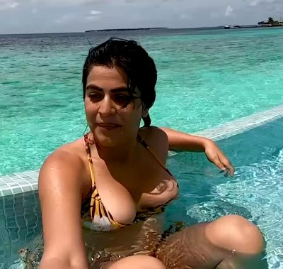Indian Youtuber/vlogger Shenaz Treasury Doesn’t Mind That Her Nipple Is Out