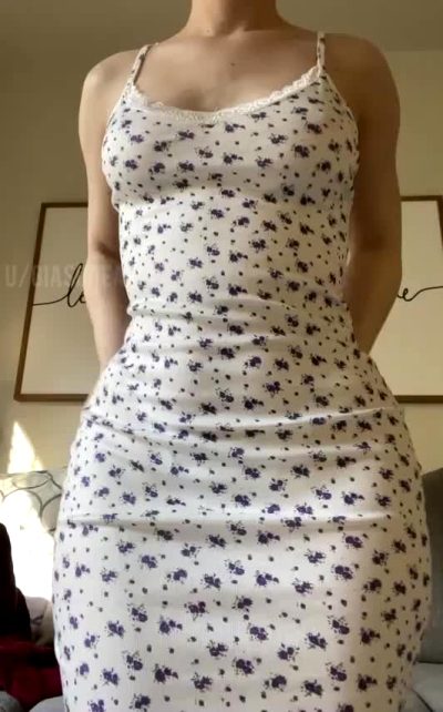 Should I Wear This Dress With No Thong?